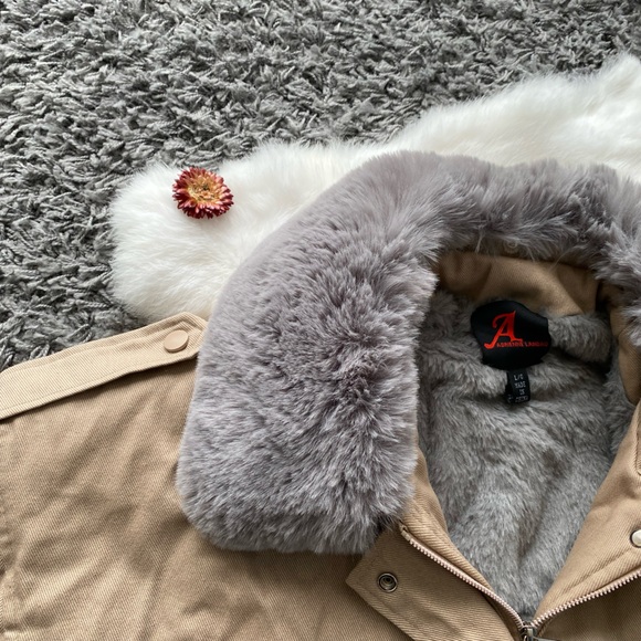 Adrienne Landau Faux Fur Plush Coat - Picture 8 of 9